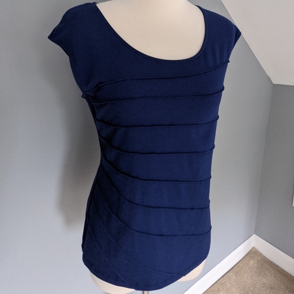 Ann Taylor Tank | Size M - Picture 3 of 5